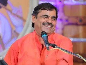 શ્રી માયાભાઈ આહીર